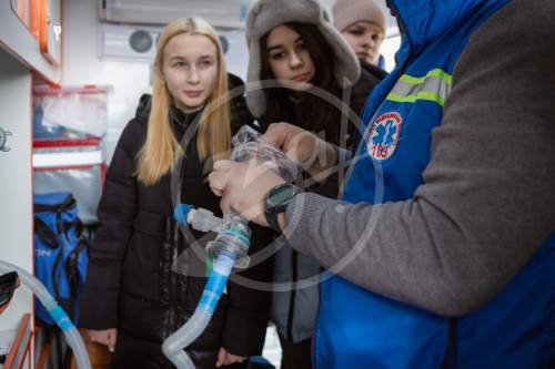 Экскурсия школьников в скорой 
помощи