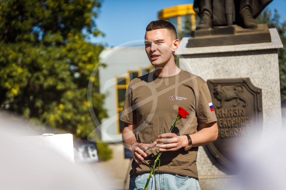 Возложение Народный Фронт