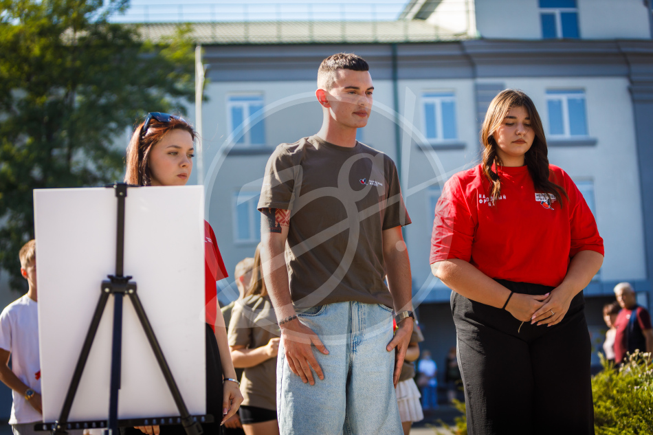 Возложение Народный Фронт