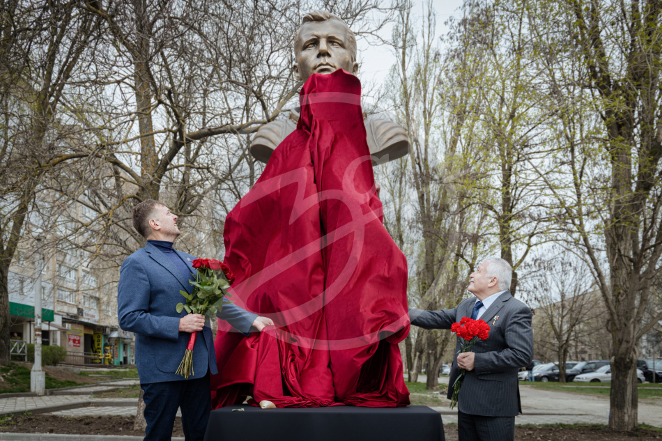 День космонавтики