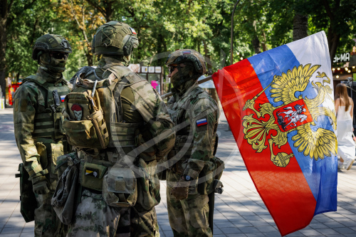 «Три любимых цвета» и «Российский триколор».