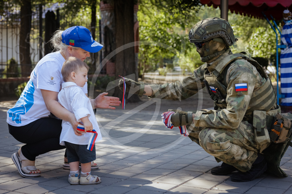«Три любимых цвета» и «Российский триколор».