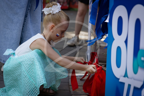 «Три любимых цвета» и «Российский триколор».