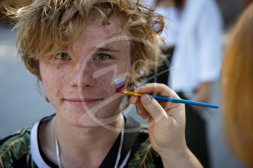 «Три любимых цвета» и «Российский триколор».