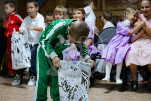 Анатолий
Надратовский и Анастасия
Петрова