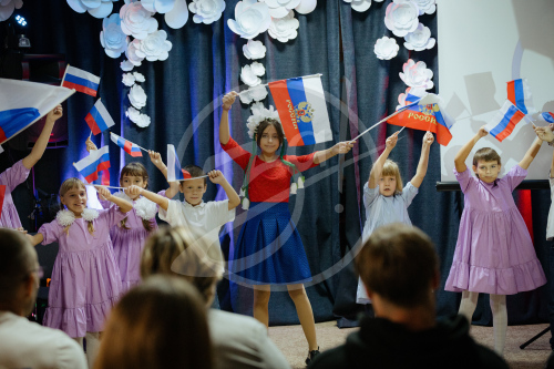 Анатолий
Надратовский и Анастасия
Петрова