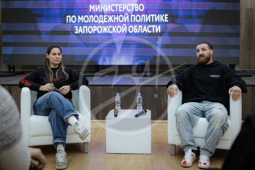 Анатолий
Надратовский и Анастасия
Петрова