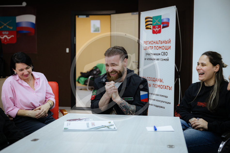 Анатолий
Надратовский и Анастасия
Петрова