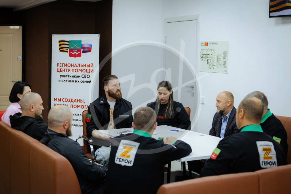 Анатолий
Надратовский и Анастасия
Петрова