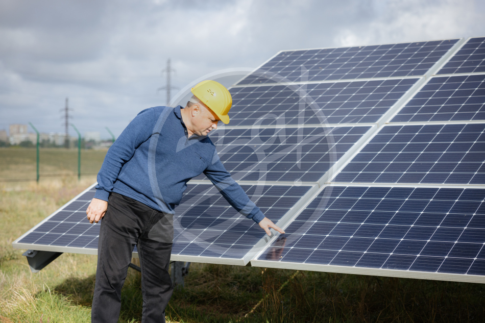 Студенты Запорожской области совершили экскурсию по солнечной электростанции