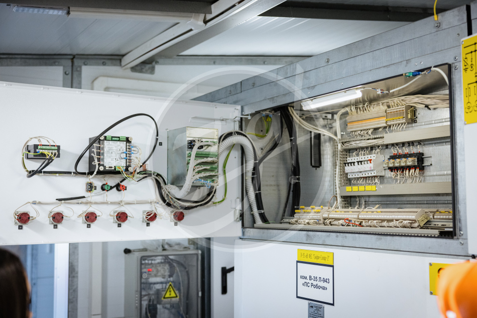 Студенты Запорожской области совершили экскурсию по солнечной электростанции