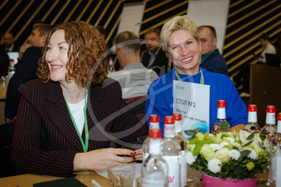 Перспективы внедрения искусственного интеллекта в разные сферы жизни обсудили на сессии дизайн-мышления от Сбербанка «AI- трансформация Запорожской области»