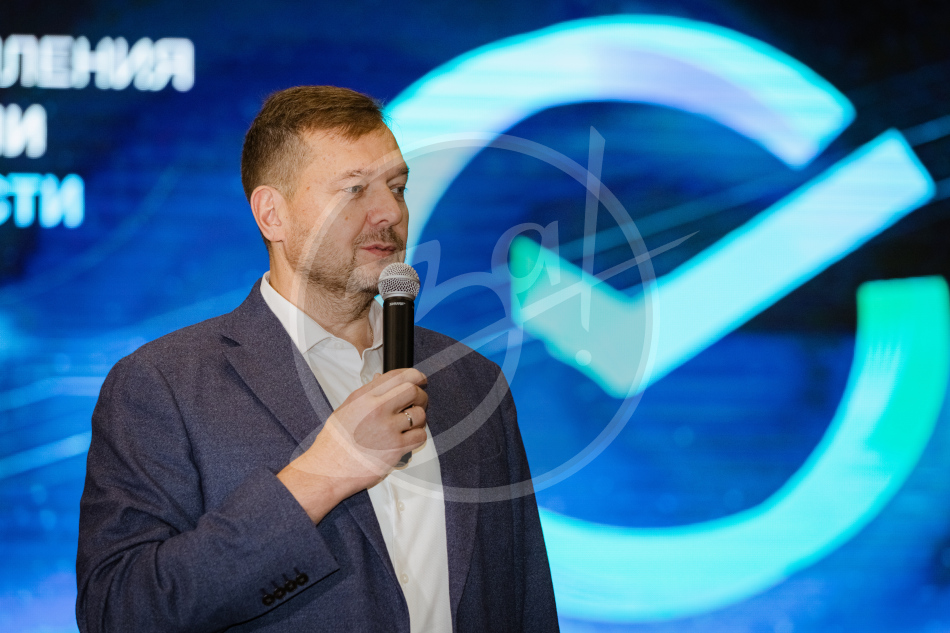 Перспективы внедрения искусственного интеллекта в разные сферы жизни обсудили на сессии дизайн-мышления от Сбербанка «AI- трансформация Запорожской области»