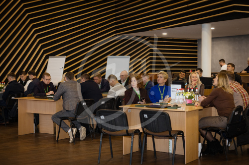 Перспективы внедрения искусственного интеллекта в разные сферы жизни обсудили на сессии дизайн-мышления от Сбербанка «AI- трансформация Запорожской области»