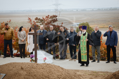 Ко Дню освобождения Мелитополя от немецко-фашистских захватчиков Запорожскую область посетила делегация Донецкой Народной Республики.