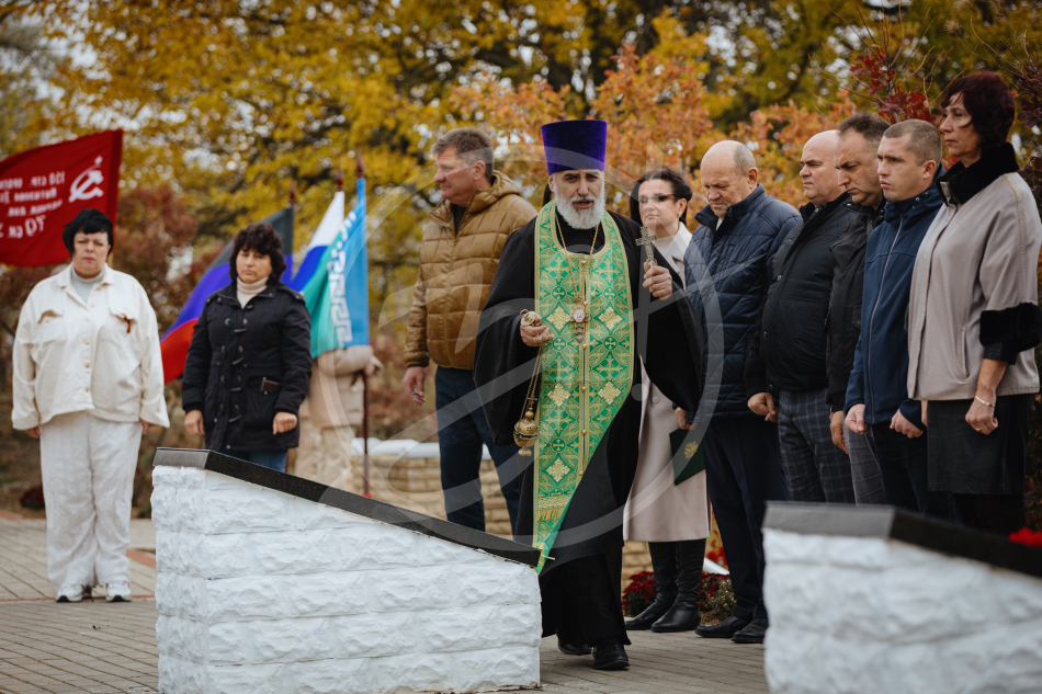 Ко Дню освобождения Мелитополя от немецко-фашистских захватчиков Запорожскую область посетила делегация Донецкой Народной Республики.